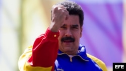 El presidente venezolano, Nicolás Maduro, participa en una manifestación por la paz en la Avenida Bolívar de Caracas (Venezuela). Sábado 15 de febrero de 2014.