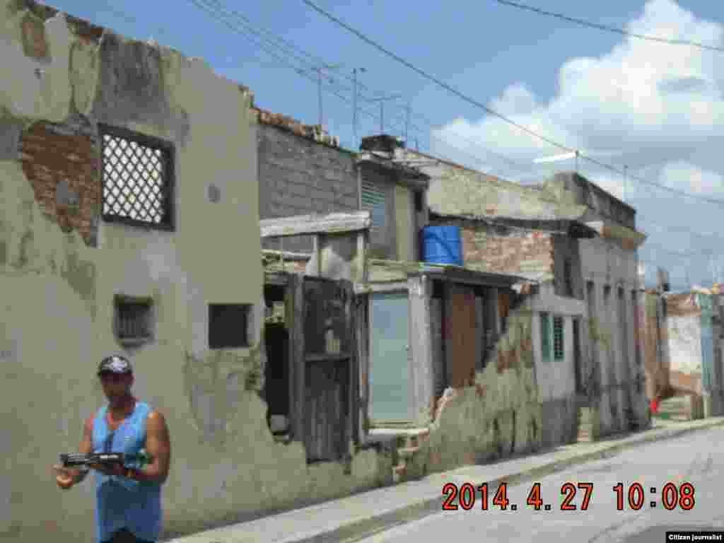 Calle Calvario en Santiago de Cuba foto Ridel Brea