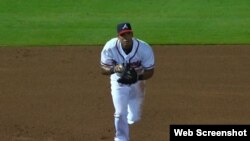 Héctor Olivera, tercera base de los Bravos de Atlanta.