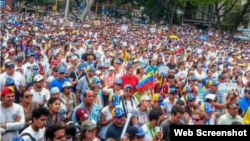 El pueblo venezolano en las calles.